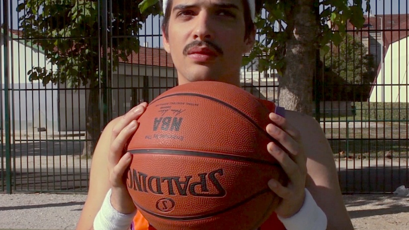 87_Bounces_One_Basketball_Makes_Its_Way_Through_24_Different_Movies_2014_02