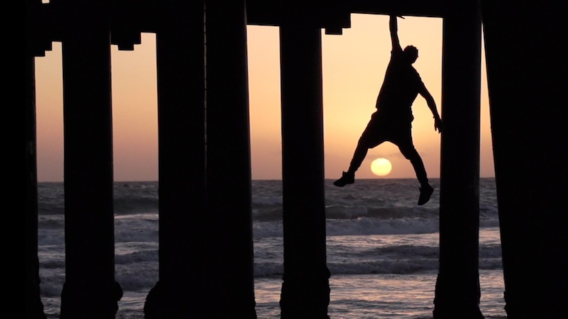 LA_Found_Freerunning_and_Parkour_Perfection_by_Daniel_Ilabaca_2014_04