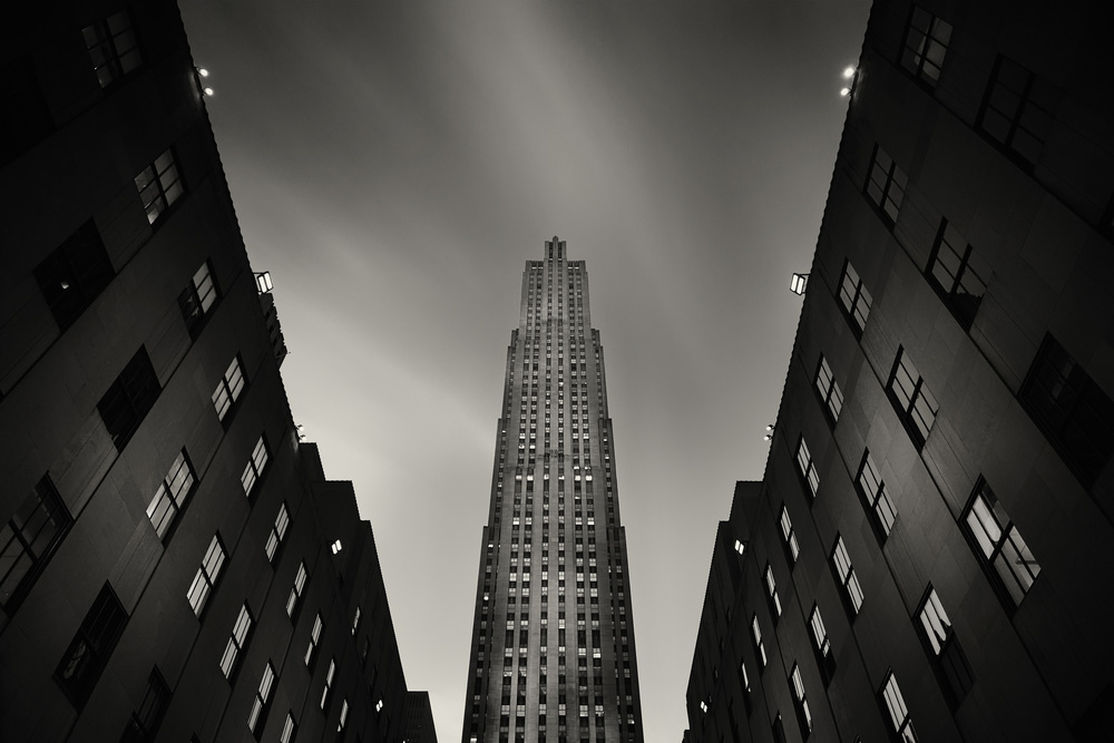 New_York_Above_As_Below_Moody_B_W_Photos_of_NYC_by_Alex_Teuscher_2014_09
