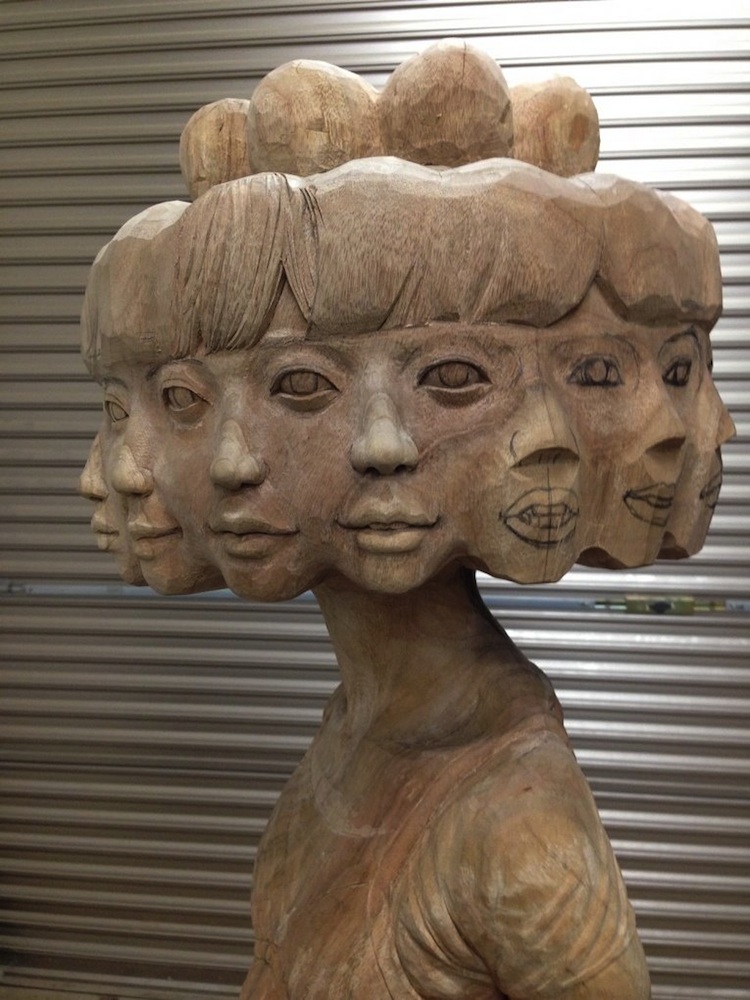 Life_Size_Sculpture_Carved_From_A_Tree_Trunk_by_Yoshitoshi_Kanemaki_2014_10