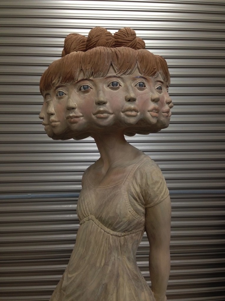 Life_Size_Sculpture_Carved_From_A_Tree_Trunk_by_Yoshitoshi_Kanemaki_2014_12