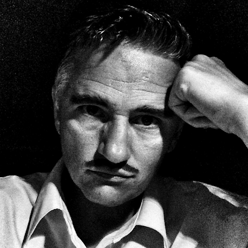 Movember_A_Woman_Transforms_Herself_Into_Dozens_Of_Old_Fashioned_Mustached_Men_2014_06