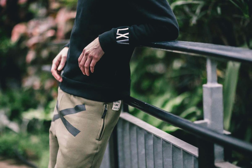 Official_Issue_XO_2014_Winter_Lookbook_2014_03
