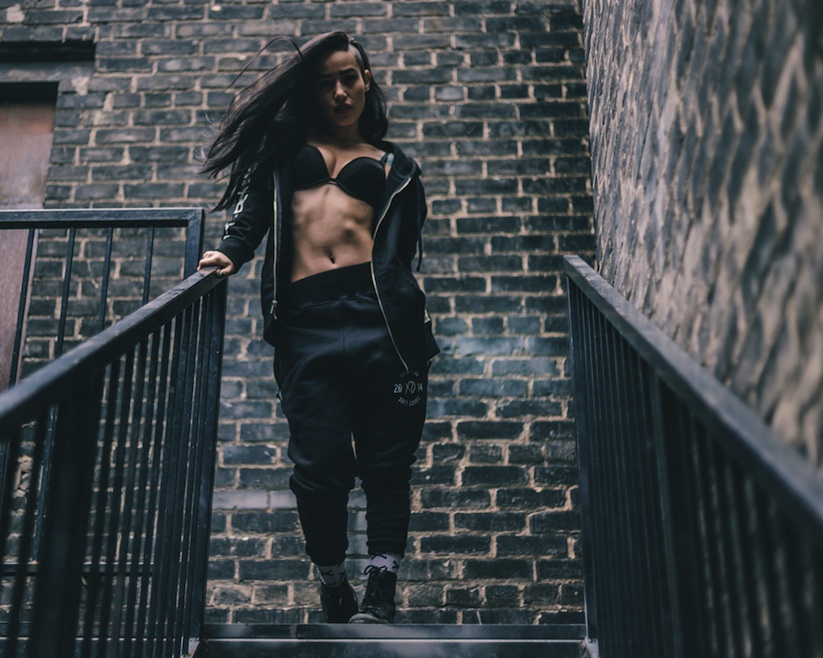 Official_Issue_XO_2014_Winter_Lookbook_2014_13