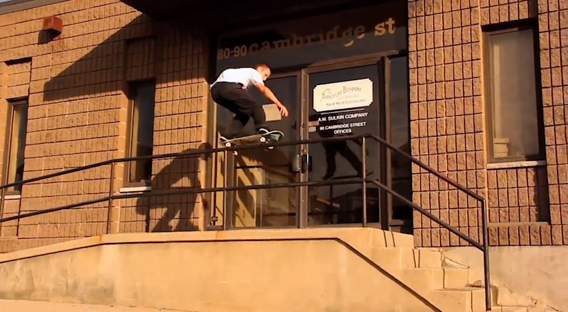 Skateborading_Brandon_Westgates_in_Zoo_England_2014_04