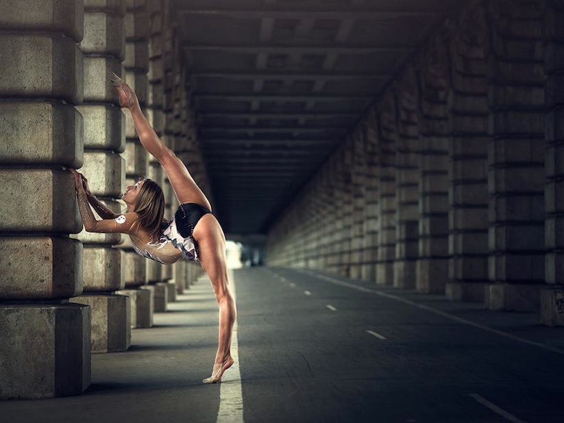 Dancing_Moments_by_French_Photographer_Dimitry_Roulland_2015_03