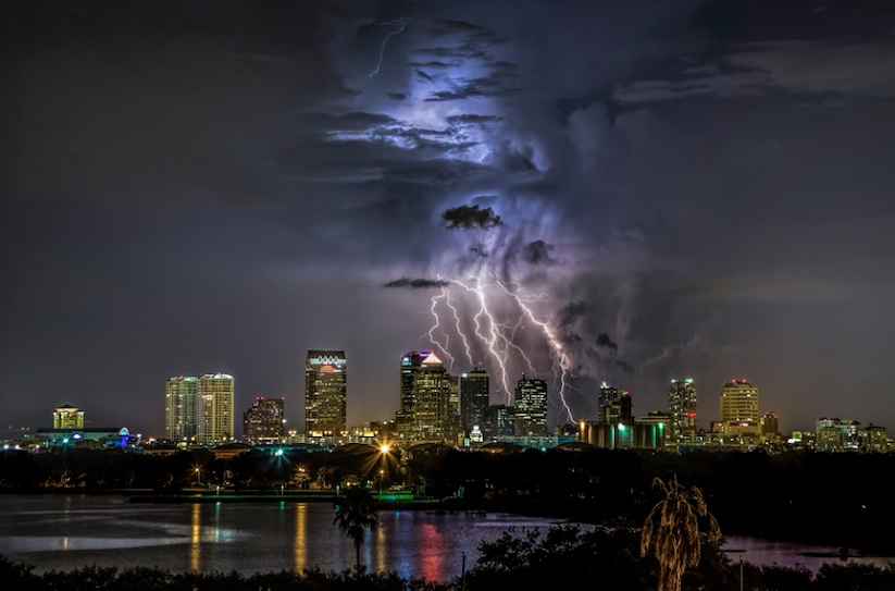 Tampa_Storms_Stunning_Pictures_of_Floridas_Lightened_Up_Skies_2015_01