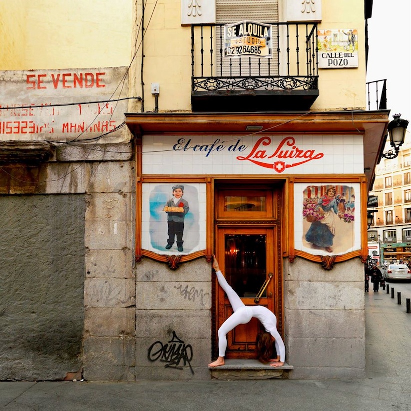 Urban_Yoga_Stunning_Yoga_Poses_Captured_On_The_Streets_Of_Paris_Madrid_NYC_2015_02