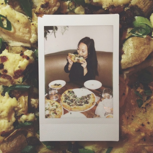 Hot_Girls_Eating_Pizza_2015_15
