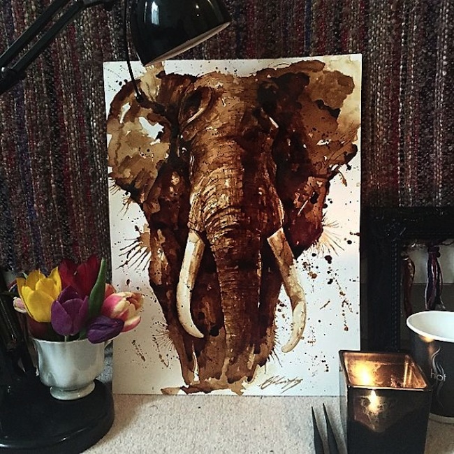 Maria_A_Aristidou_Uses_Coffee_To_Create_Detailed_Paintings_2015_02