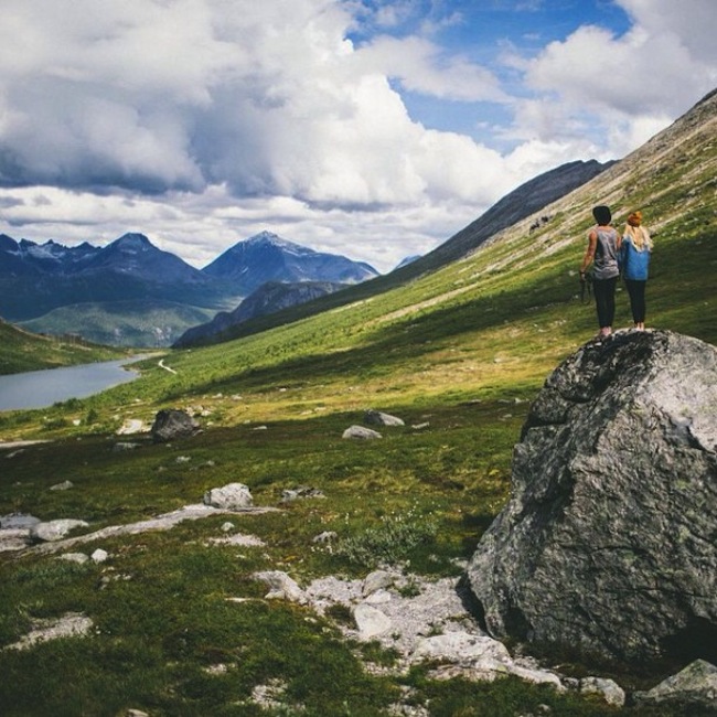 Impressive_Travel_Photography_by_Scandinavian_Couple_2015_02