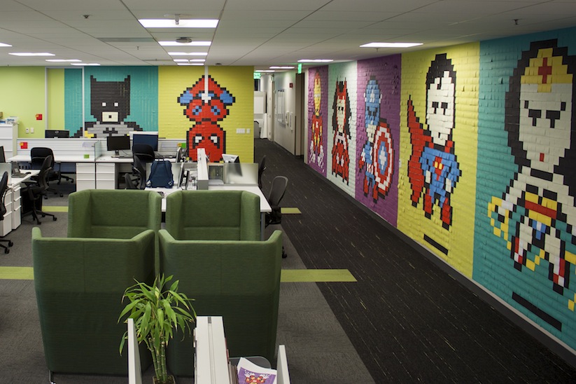 Superhero_Post_It_Mural_made_of_8000_Sticky_Notes_in_an_San_Francisco_based_Office_2015_13