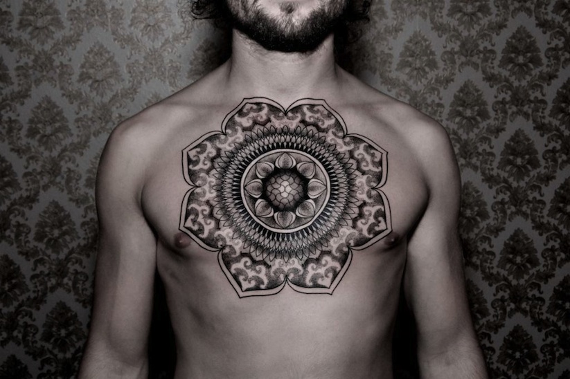 Dots_To_Lines_A_Portrait_of_Tattoo_Artist_Chaim_Machlev_2015_06