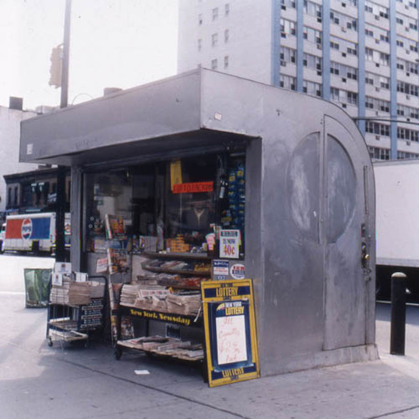Moyra Davey_new york_newsstand_1