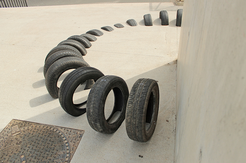 pneumatic-tires-streetart_04