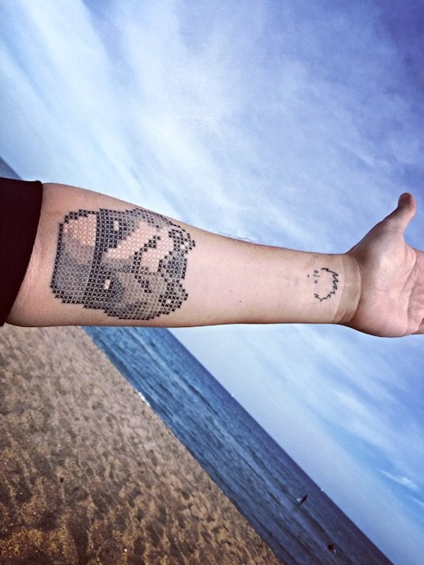Adorable_Cross_Stitch_Tattoos_by_Turkish_Artist_Eva_Krbdk_2015_09