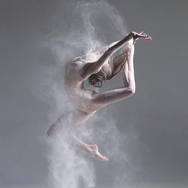 Delightful_Dance_Portraits_by_Russian_Photographer_Alexander_Yakovlev_2015_12