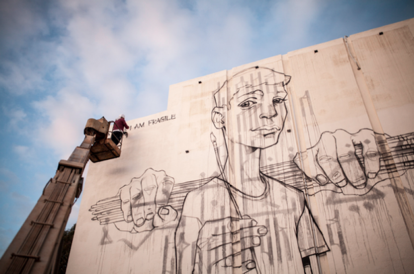 New_Large_Mural_by_HERAKUT_in_Amman_Jordan_2015_03