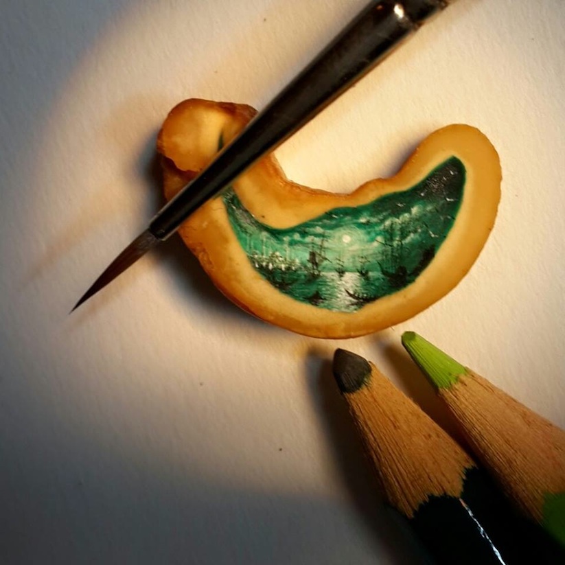 New_Stunning_Paintings_Made_On_Incredibly_Tiny_Surfaces_by_Turkish_Artist_Hasan_Kale_2015_14