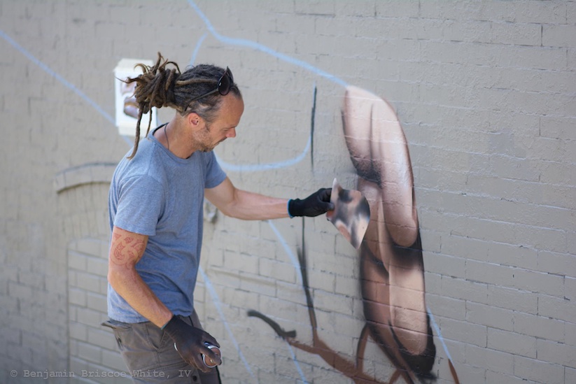 Float_by_Street_Artist_James_Bullough_for_the_Richmond_Mural_Project_2015_04