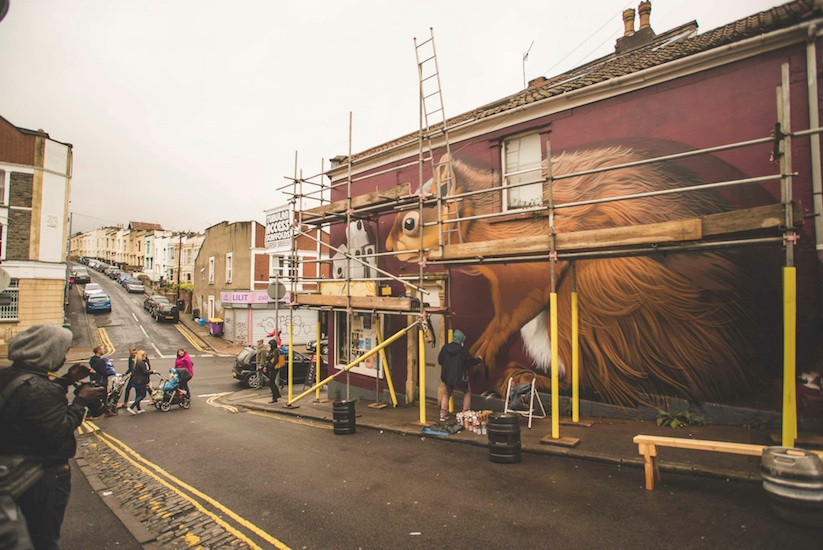 Skinny_Cap_Thief_A_New_Mural_by_Street_Artist_Lonac_in_Bristol_UK_2015_03