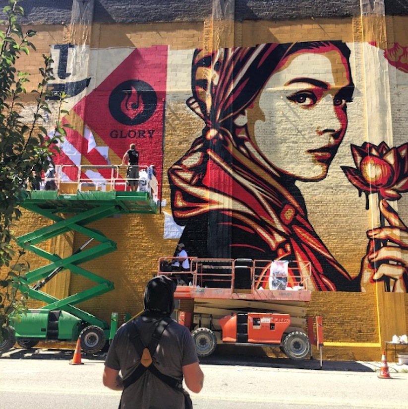 A_Strong_and_Beautiful_New_Mural_by_Shepard_Fairey_in_Jersey_City_USA_2015_04