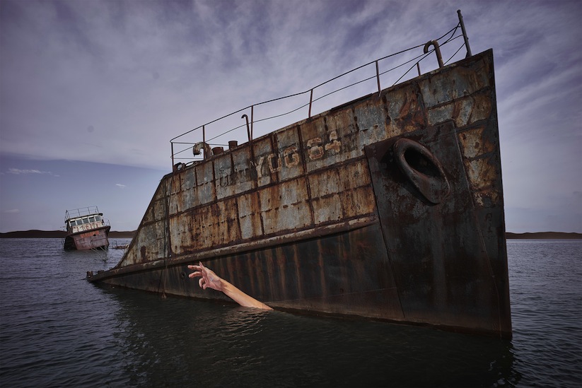 New_Aquatic_Mural_on_Old_Sunken_Ship_in_Hawaii_by_Artist_Hula_2015_02