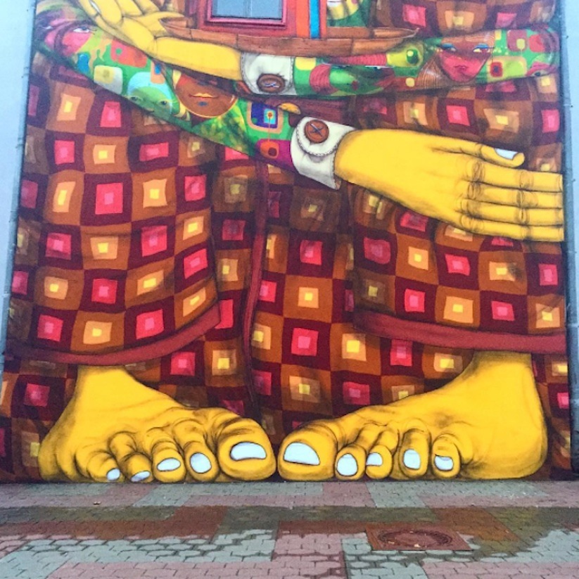 The_Giant_of_Belarus_A_New_Mural_by_Brazilian_Street_Art_Duo_Os_Gemeos_in_Minsk_2015_04