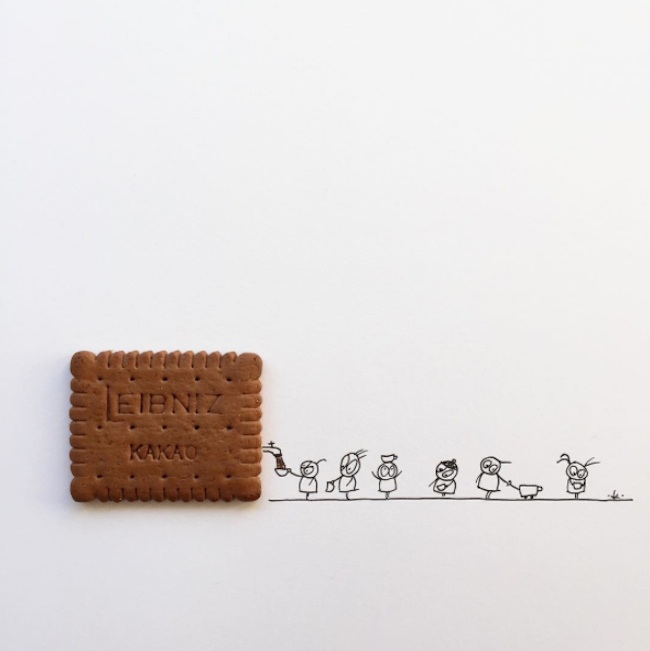 Tiny_Illustrations_Created_Around_Everyday_Objects_Flowers_and_Food_by_Kerstin_Hiestermann_2015_08