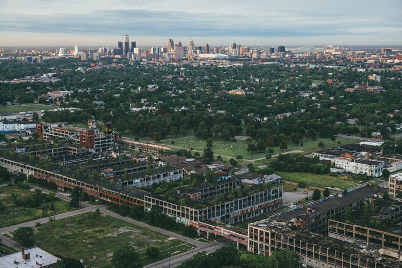 Air_Born_Detroit_Capturing_From_Above_by_Van_Styles_2015_08