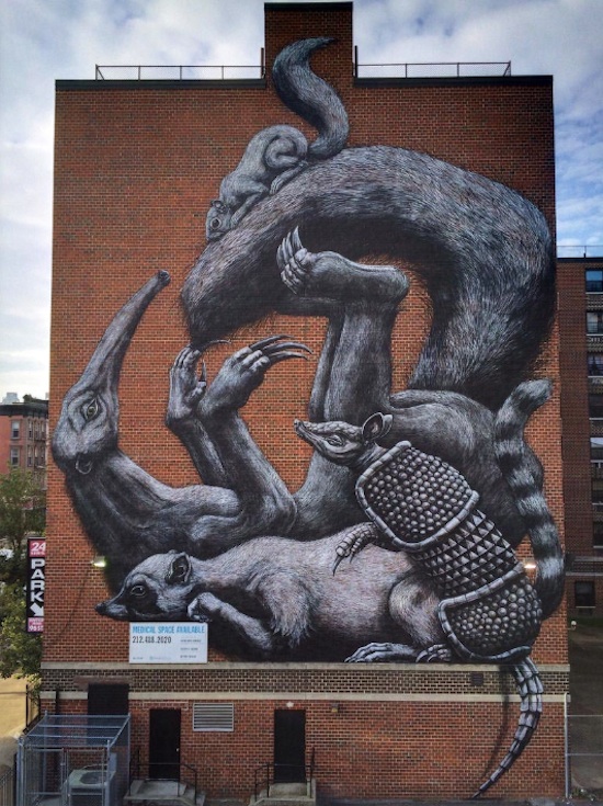 New_Mural_by_Street_Artist_ROA_for_Monument_Art_in_Harlem_NYC_2015_01