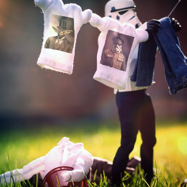The_Daily_Life_of_Miniature_Stormtrooper_Eric_by_Photographer_Darryll_Jones_2015_04