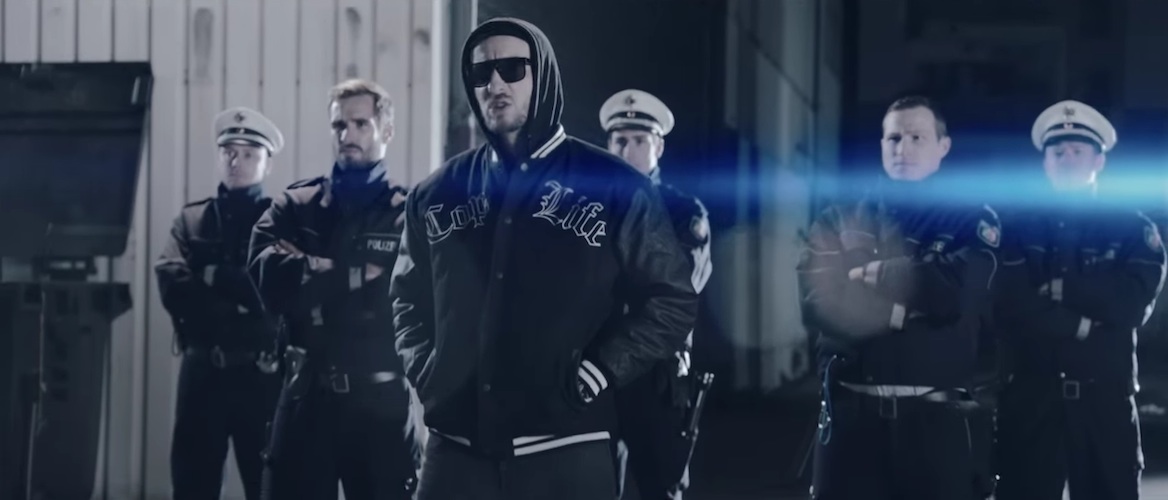 Polizei_polizistensohn_neo_magazin_WHUDAT