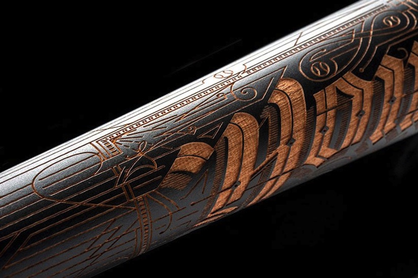 Home_Run_King_A_Gorgeous_Typographic_Baseball_Bat_by_Kevin_Cantrell_2015_03