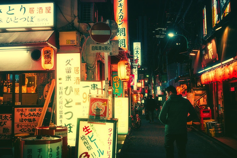 Adorabl_Street_Photography_of_Tokyo_by_Night_from_Masashi_Wakui_2016_08
