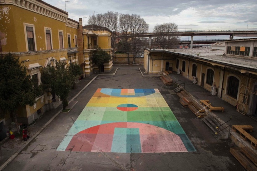 Basketball_Color_Court_by_Street_Artist_Alberonero_in_Rome_Italy_2016_01