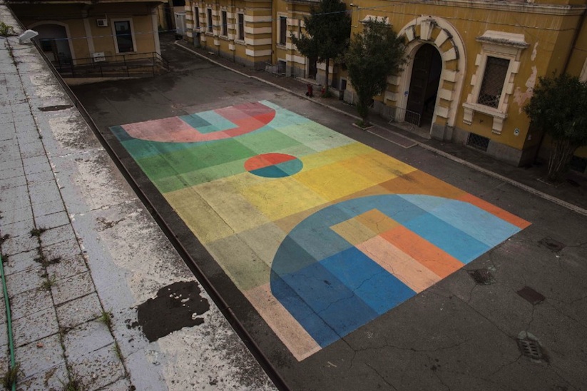 Basketball_Color_Court_by_Street_Artist_Alberonero_in_Rome_Italy_2016_02