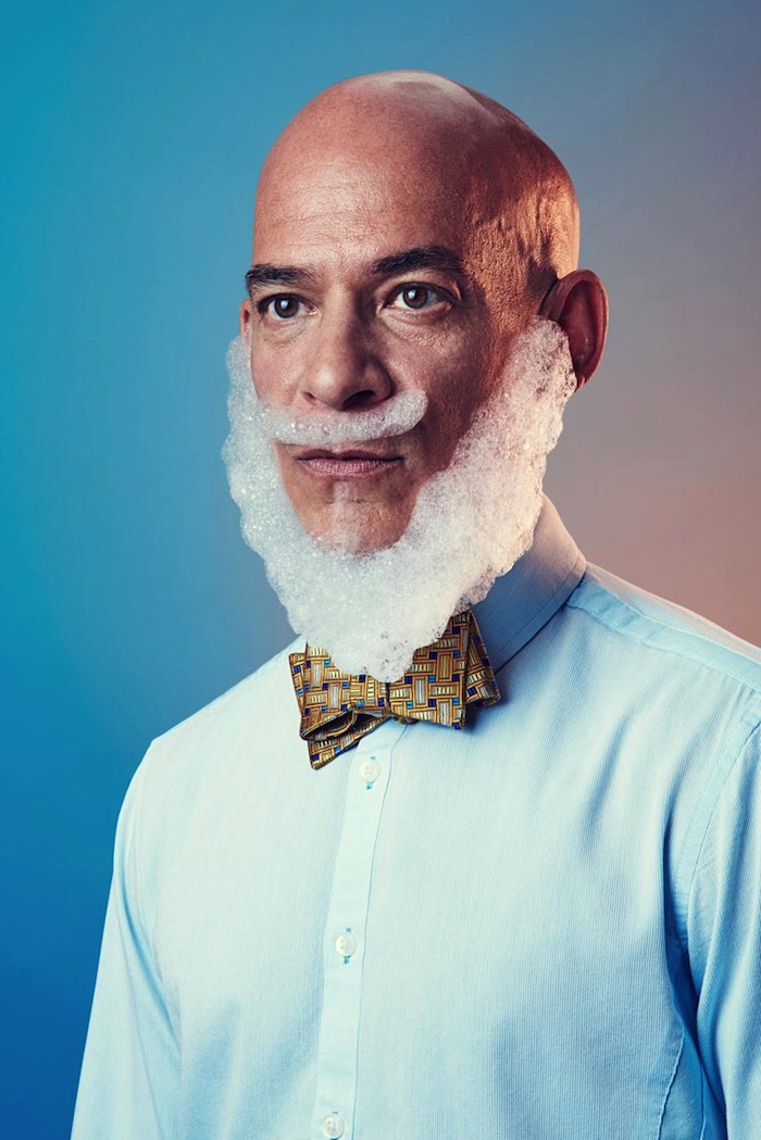 Bubbleissimo_Amusing_Beards_and_Mustaches_made_of_Soap_Bubbles_2016_04