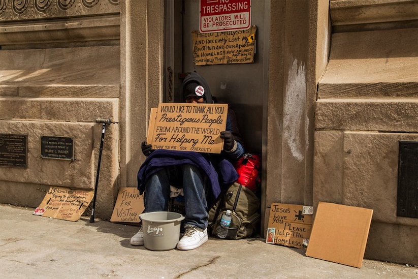 The_Urban_Type_Experiment_Art_Director_Redesigns_Homeless_Peoples_Signs_2016_14