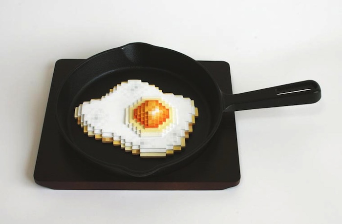 Low_Pixel_Awesome_Pixelated_Ceramic_Sculptures_of_Everday_Objects_by_Toshiya_Masuda_2016_13