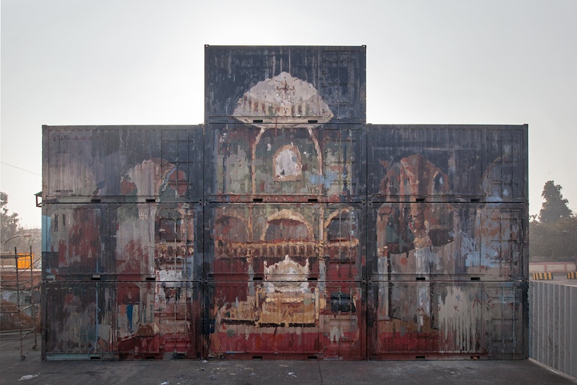 Mirage_Excellent_New_Mural_by_Spanish_Street_Artist_Borondo_in_New_Delhi_India_2016_11