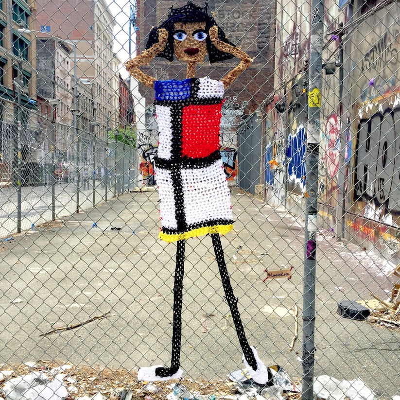 Yarnbombs_Crocheted_Murals_by_Brooklyn_based_Artist_London_Kaye_2016_08