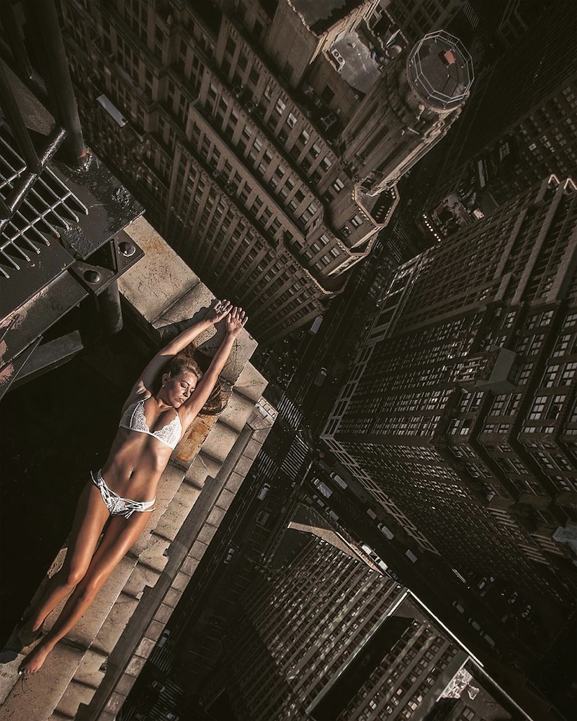 Beauty_And_NYC_Models_Pose_Perilously_Close_to_the_Edge_of_Tall_Buildings_in_New_York_2016_11