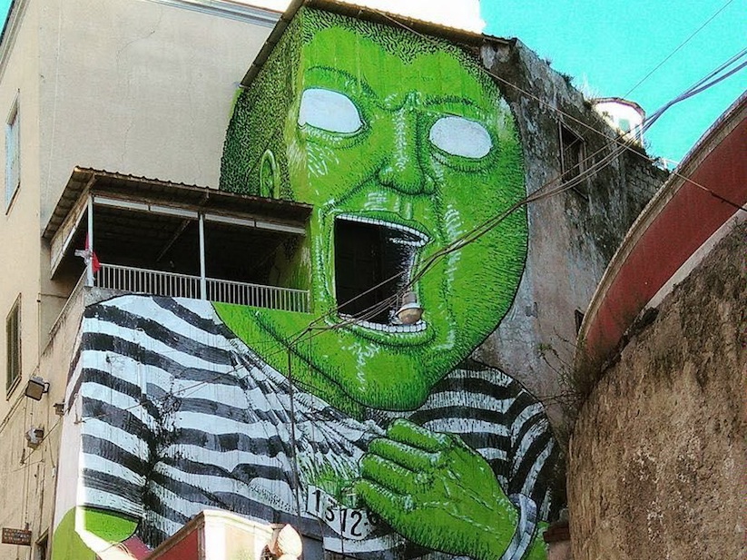 Green_Giant_New_Mural_by_Street_Artist_Blu_in_Napoli_Italy_2016_01