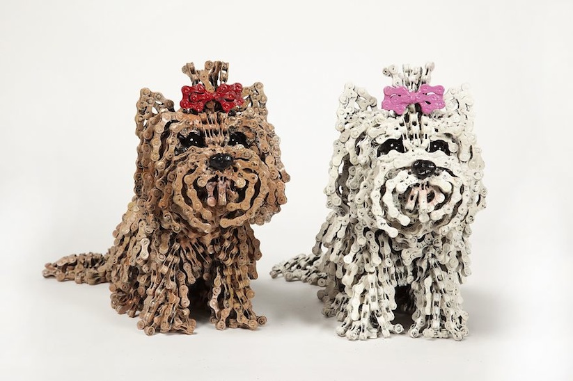 Unchained_Dogs_Dog_Sculptures_Created_From_Bicycle_Chains_by_Artist_Nirit_Levav_2016_03
