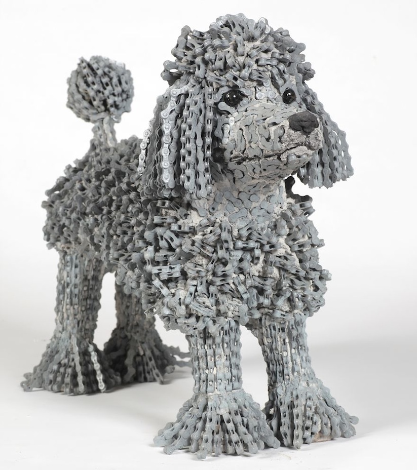 Unchained_Dogs_Dog_Sculptures_Created_From_Bicycle_Chains_by_Artist_Nirit_Levav_2016_12