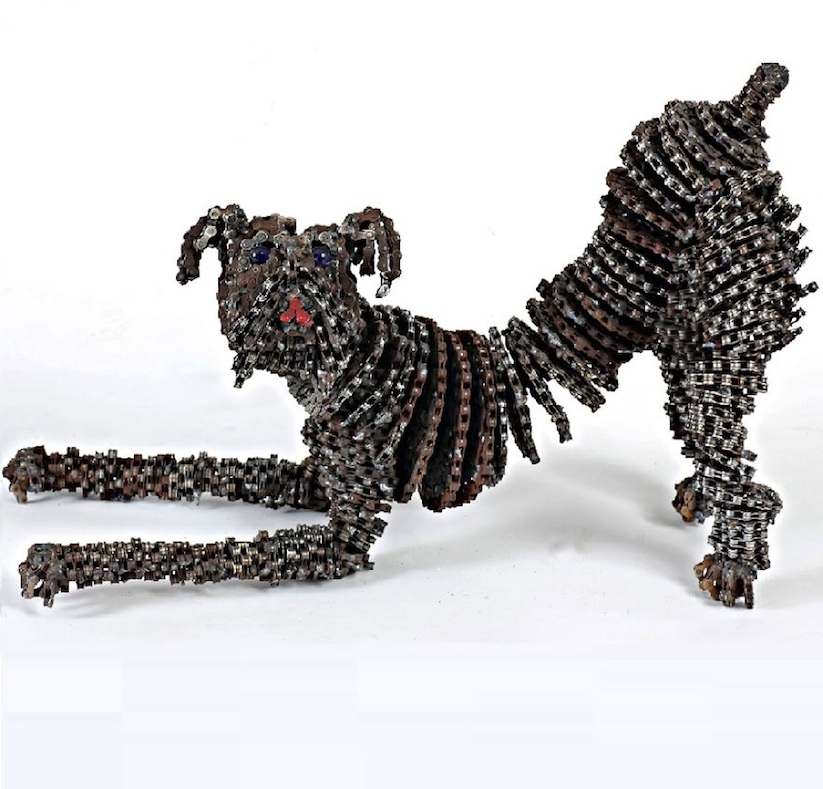 Unchained_Dogs_Dog_Sculptures_Created_From_Bicycle_Chains_by_Artist_Nirit_Levav_2016_13