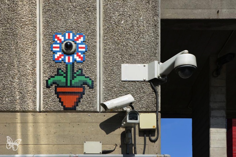 French_Street_Artist_Invader_Invades_the_British_Capital_London_2016_01