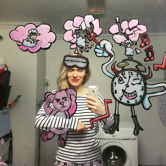 Mirrorsme_Helene_Meldahl_Turned_Mirror_Selfies_Into_Amusing_Artworks_2016_05