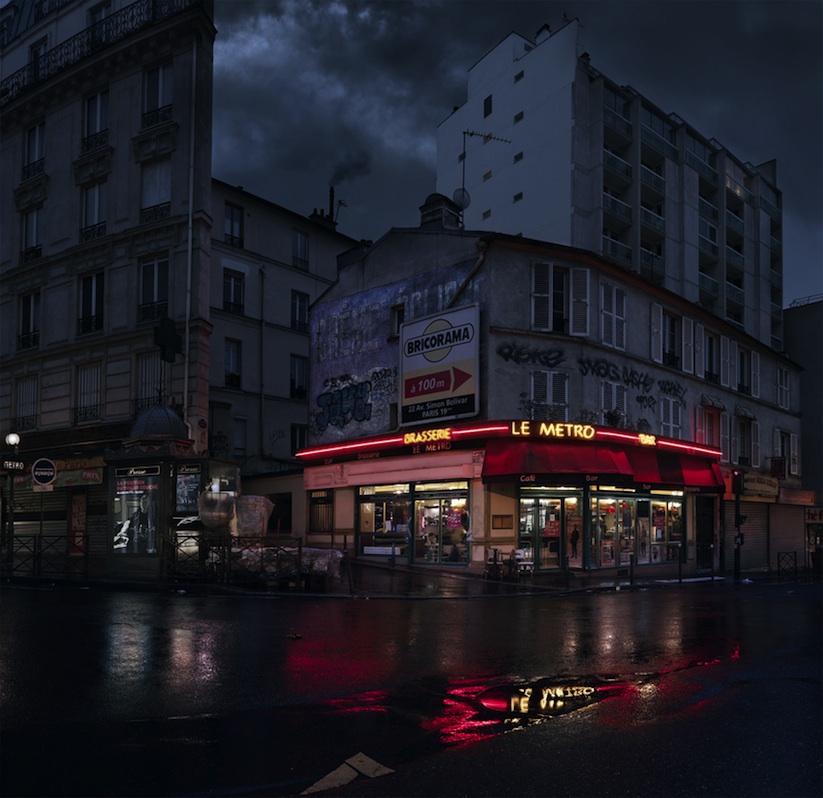 Red_Light_Lost_Parisian_Cafes_Captured_in_Rainy_Nights_by_Blaise_Arnold_2016_10
